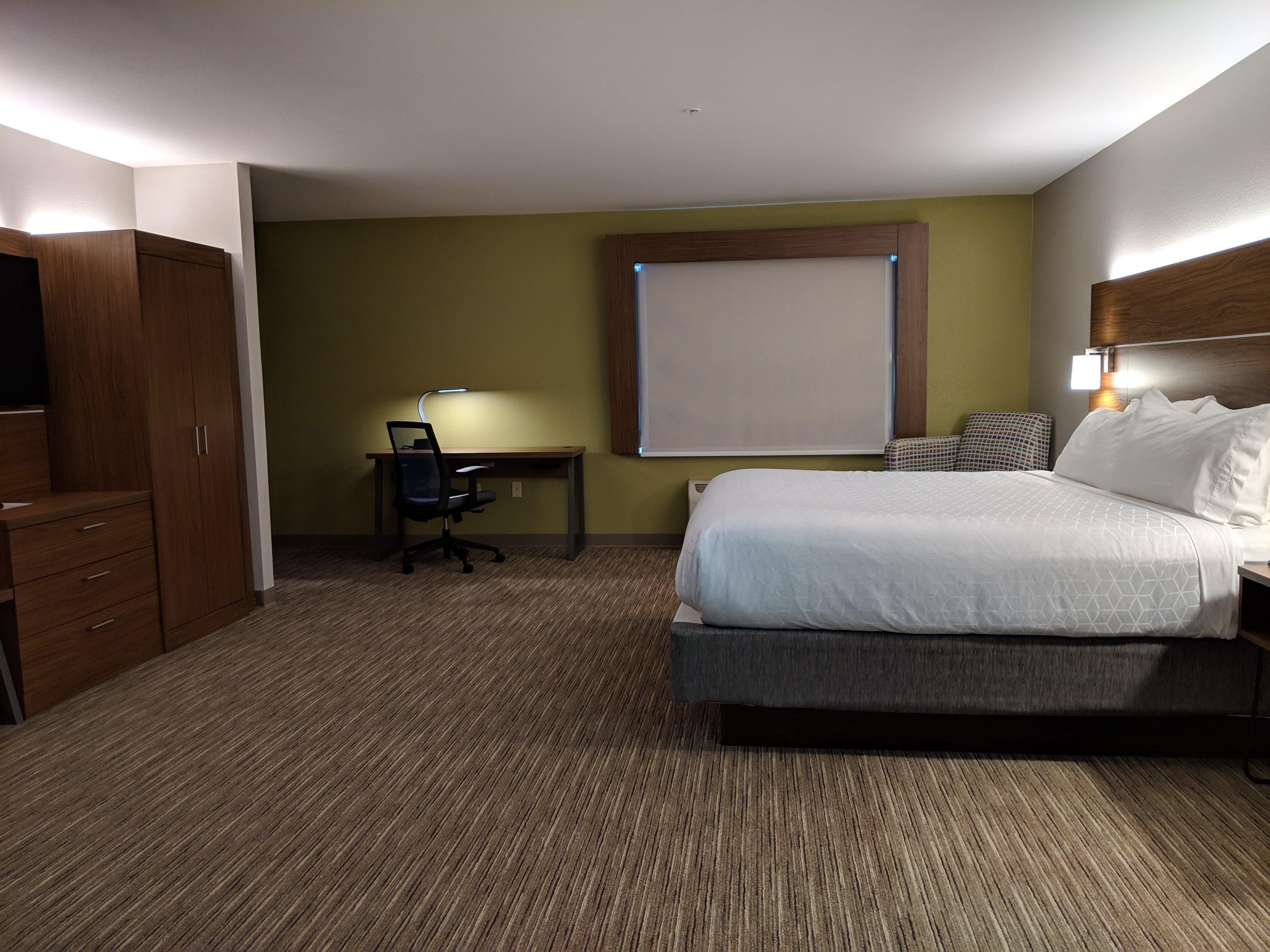 Holiday Inn Express Hotel & Suites Claypool Hill -Richlands Area By Ihg Pounding Mill Exterior photo
